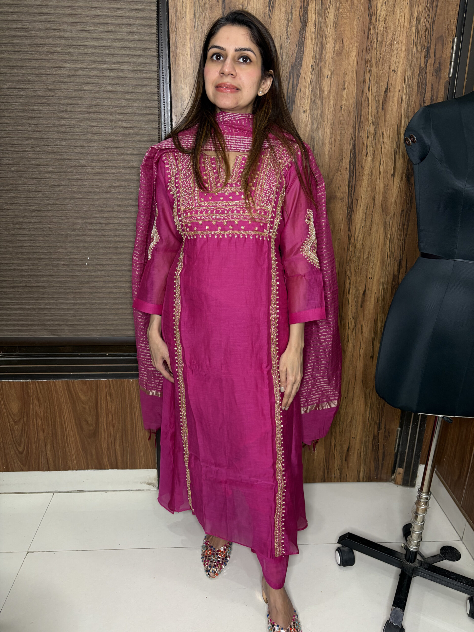 Home The Rani Mul Chandheri Suit