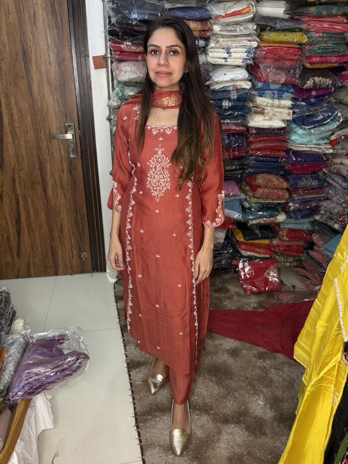 Pearl Mul Chandheri - Image 2