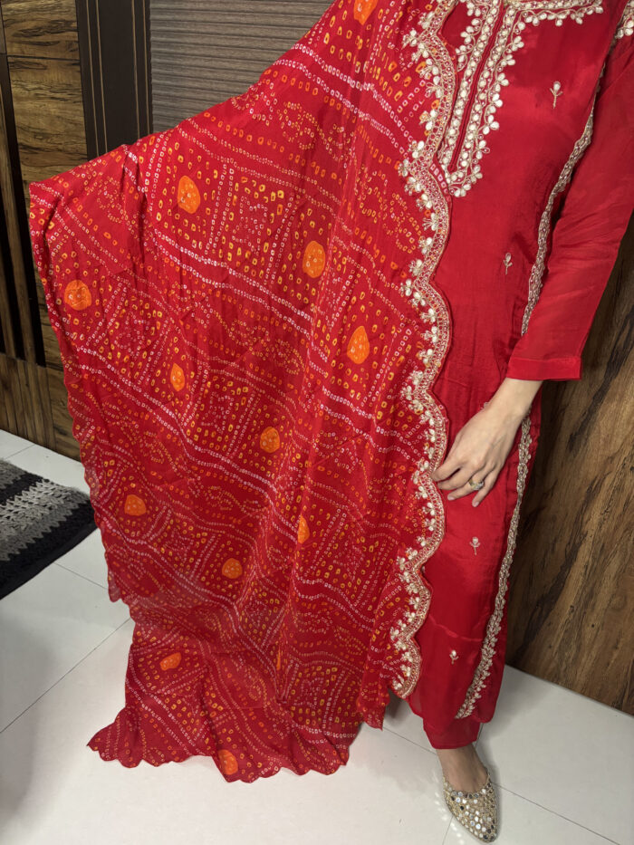 Golgappa Bandani suit - Image 3