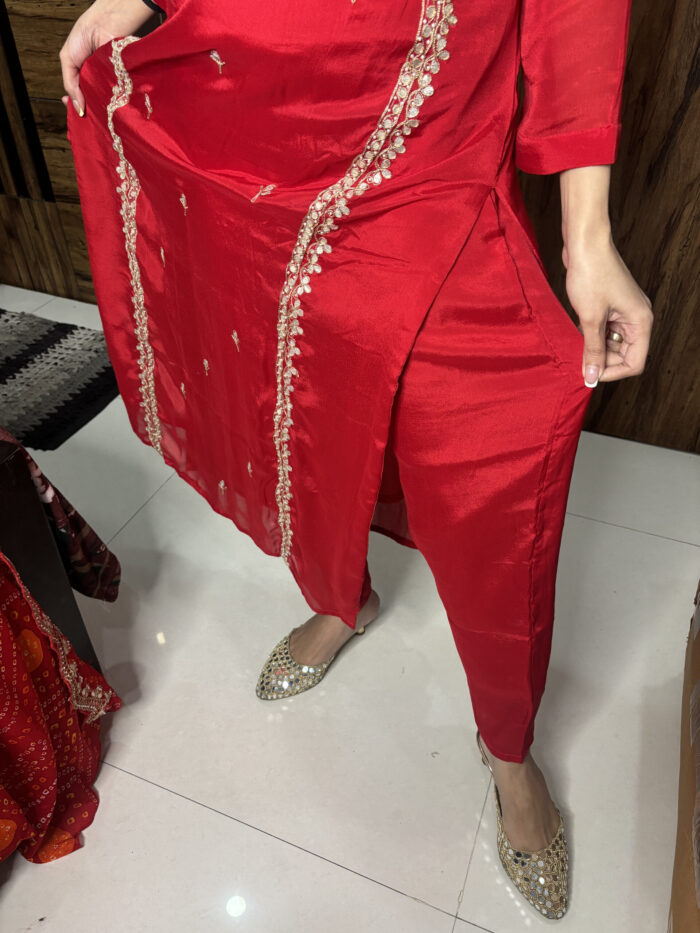 Golgappa Bandani suit - Image 5