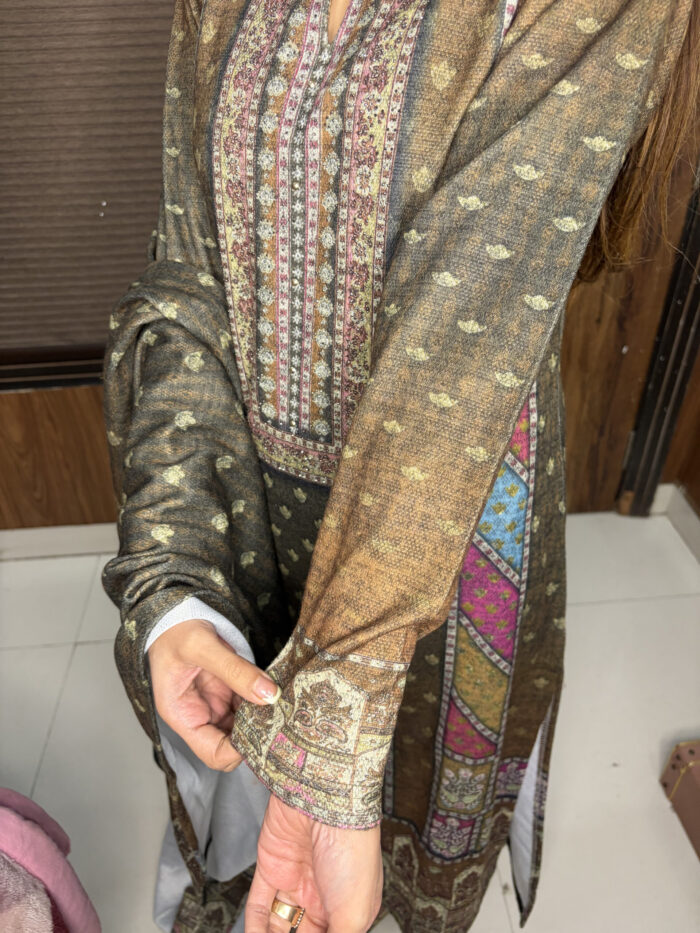 Office Wear Woollen's - Image 3