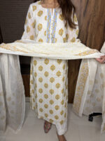 The White Printed Suit - Image 4