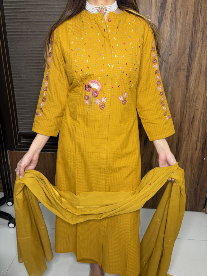 Handloom Haldi Suit - Image 6