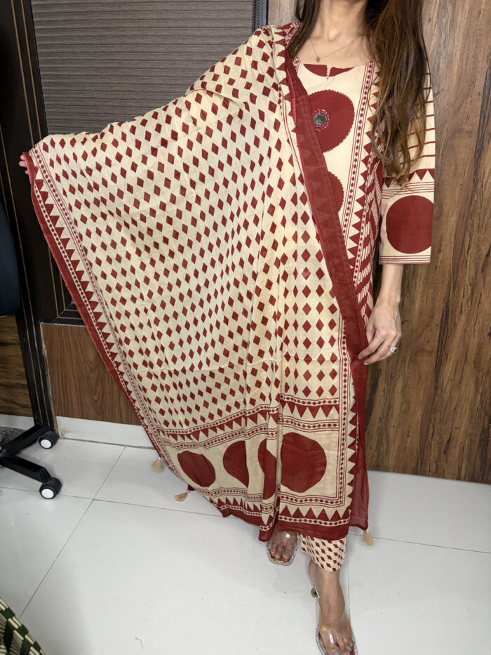 Budget Cotton Suit - Image 6