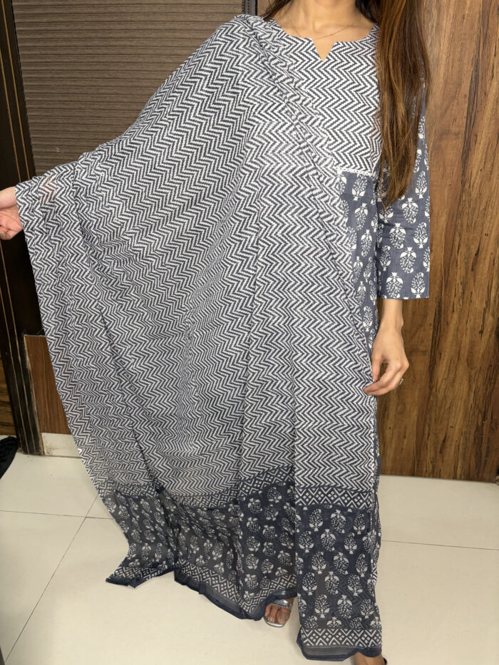 Budget Cotton Suit - Image 2