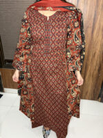 Elegance Redefined - Image 2