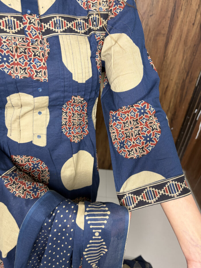 The Polka Dot Printed Suit - Image 6