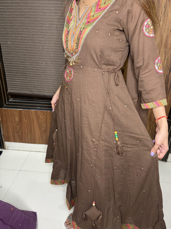 Anarkali Disco Chali - Image 5