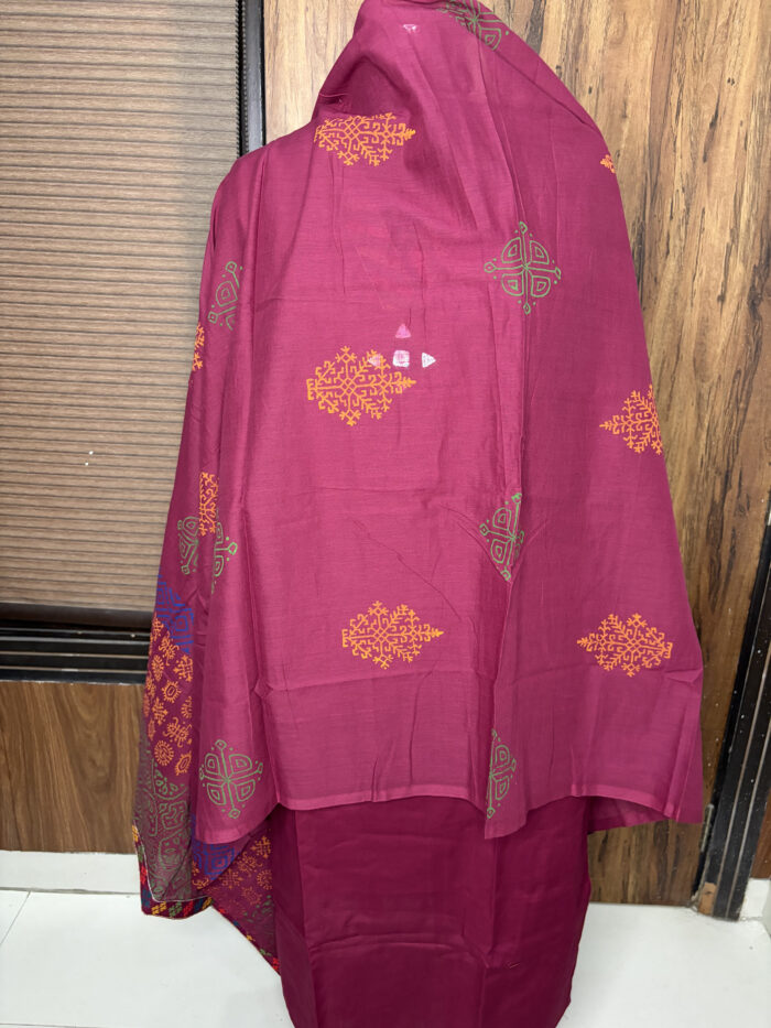 The Maroon Cotton Suit - Image 2
