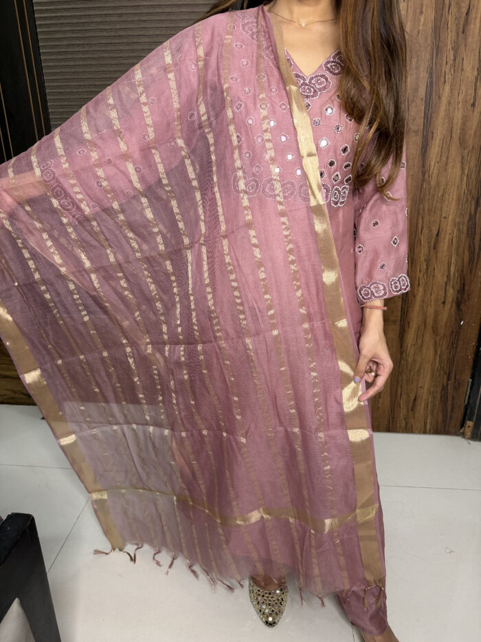 Elegant Dusty Rose - Image 4