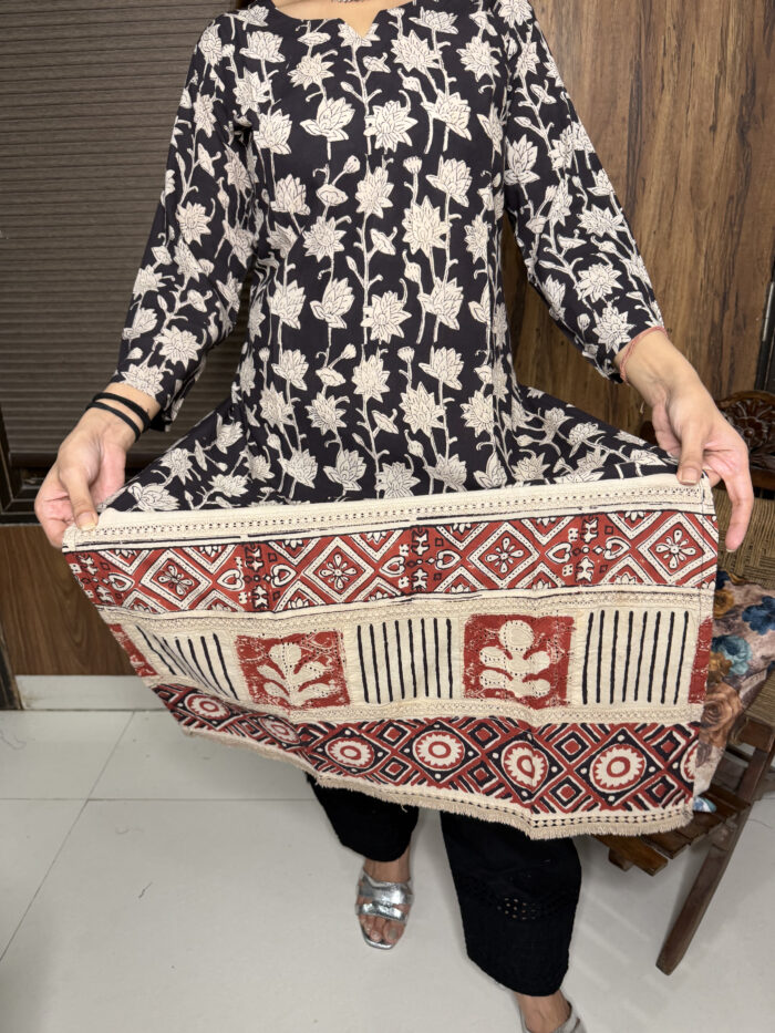 Black Kalamkari Kurta - Image 4