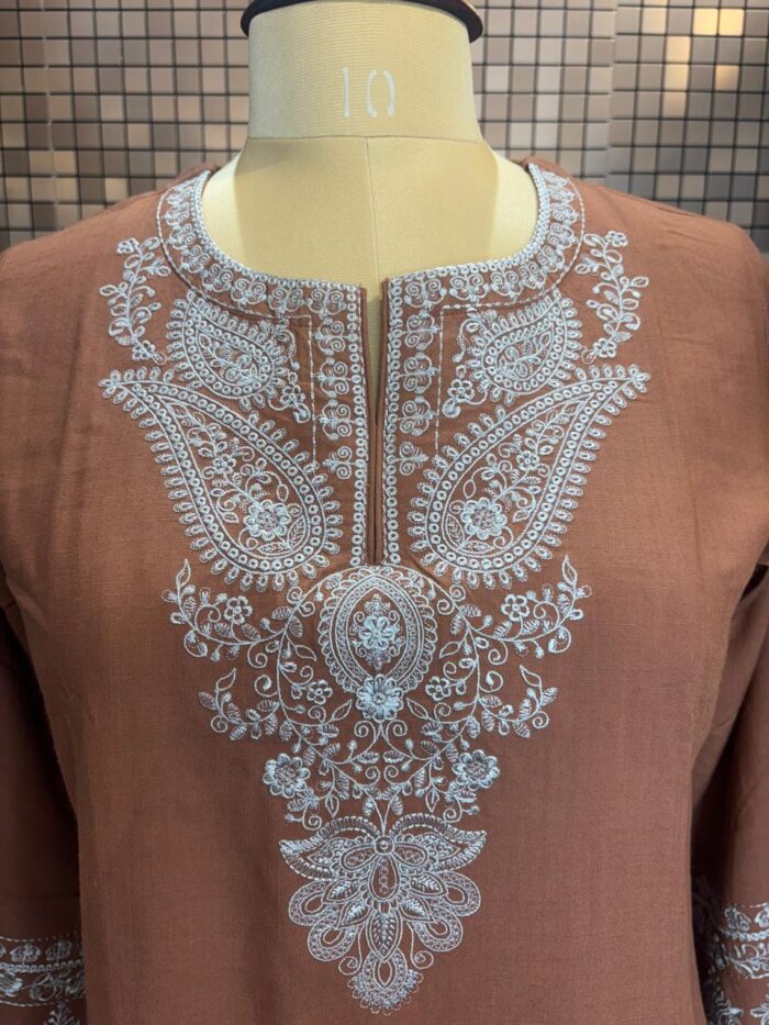 Short Brown - Image 2