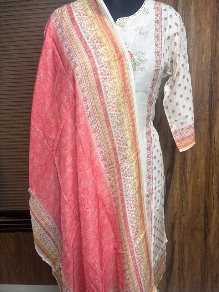 White chandheri silk - Image 4
