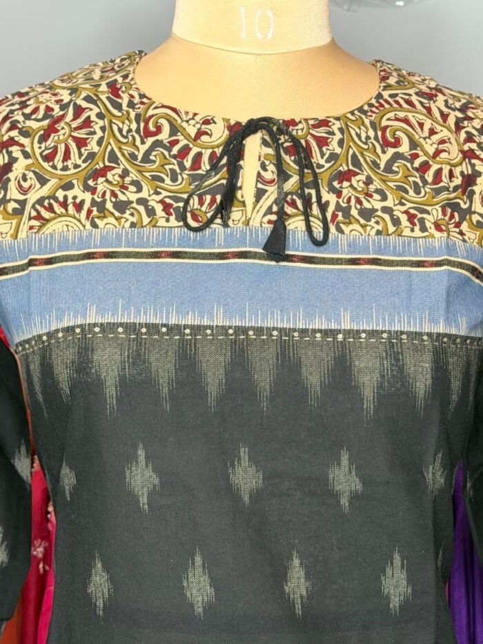 Short cotton handloom kurti's - Image 2