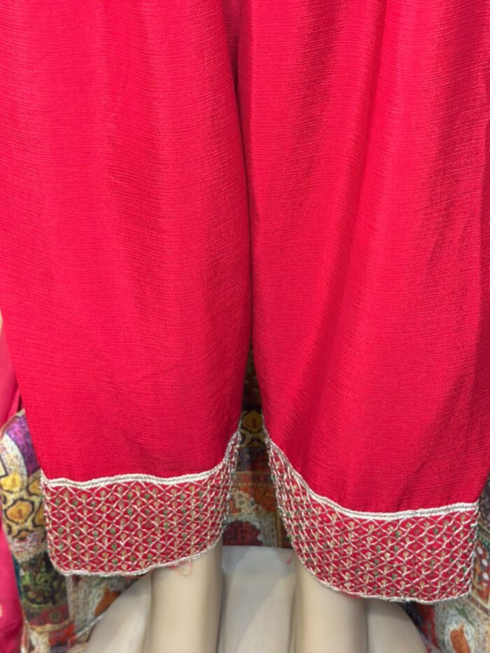 The karwachauth faarshi suit - Image 5