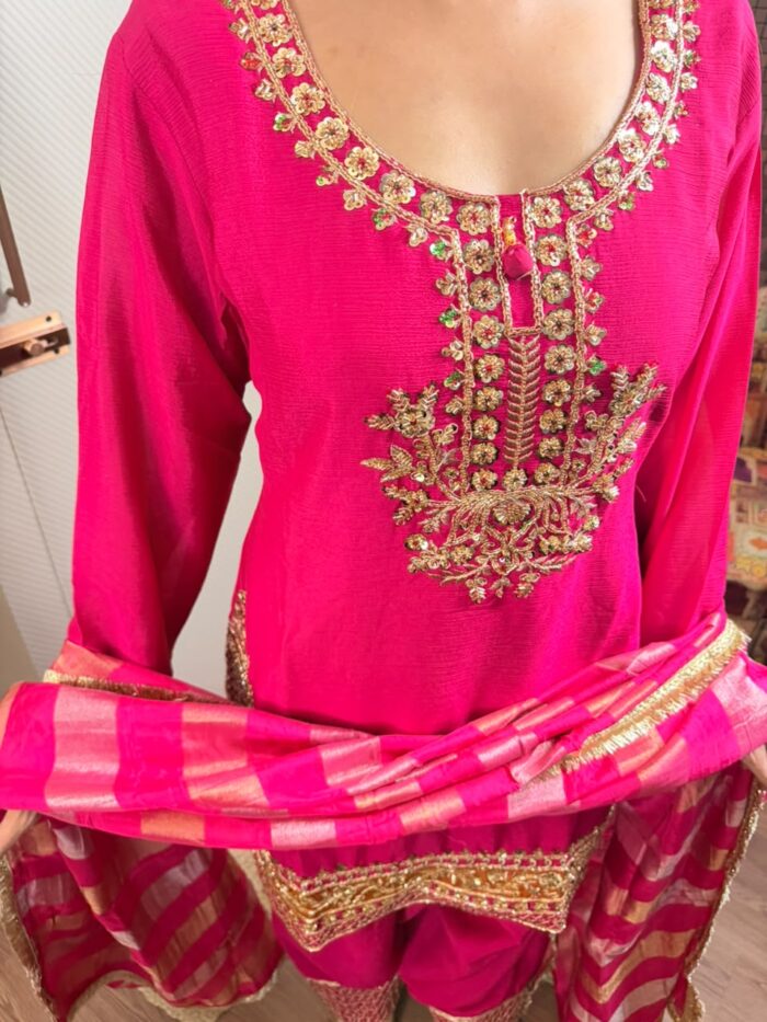The karwachauth faarshi suit - Image 5