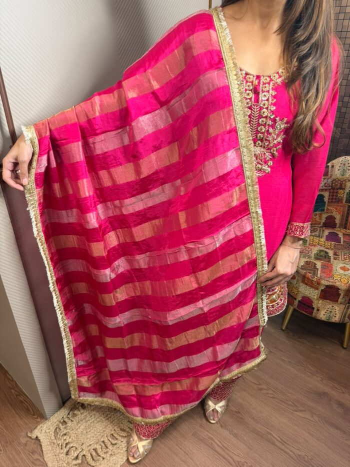 The karwachauth faarshi suit - Image 2