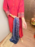 The red viral formal wear - Image 3